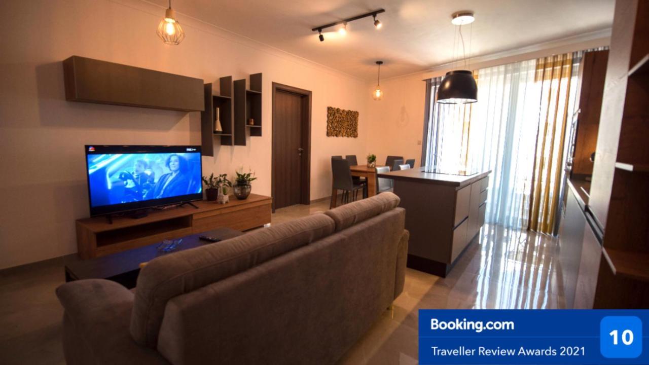Msiebah Court San Gwann Modern Apt Near Sliema And St Julians Bagian luar foto